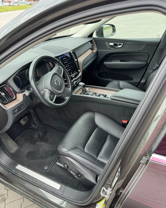 Volvo XC 60 cena 159500 przebieg: 55000, rok produkcji 2021 z Hrubieszów małe 106